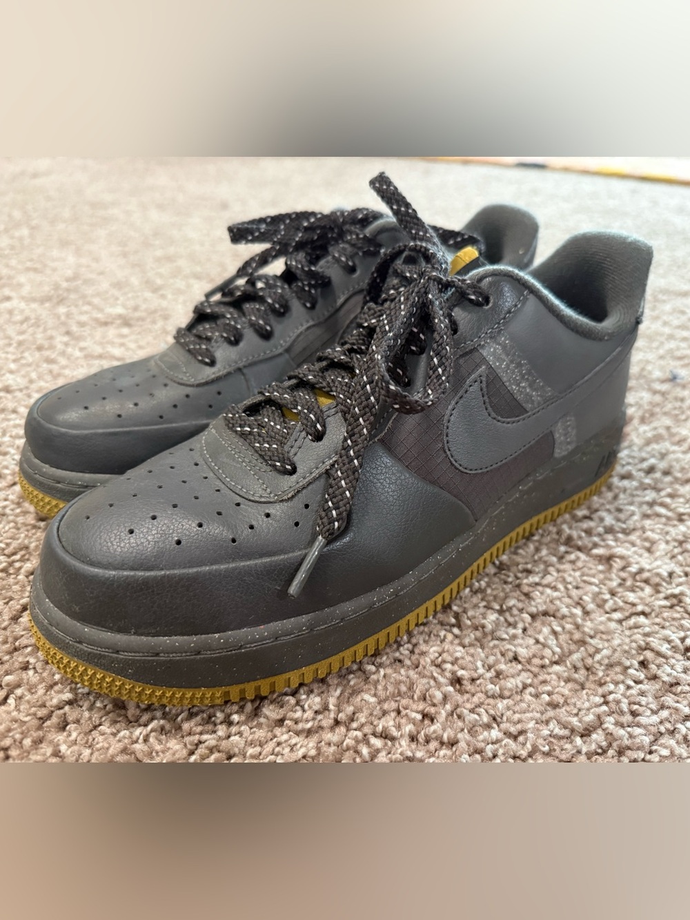 Nike Air Men's Grey Sneakers